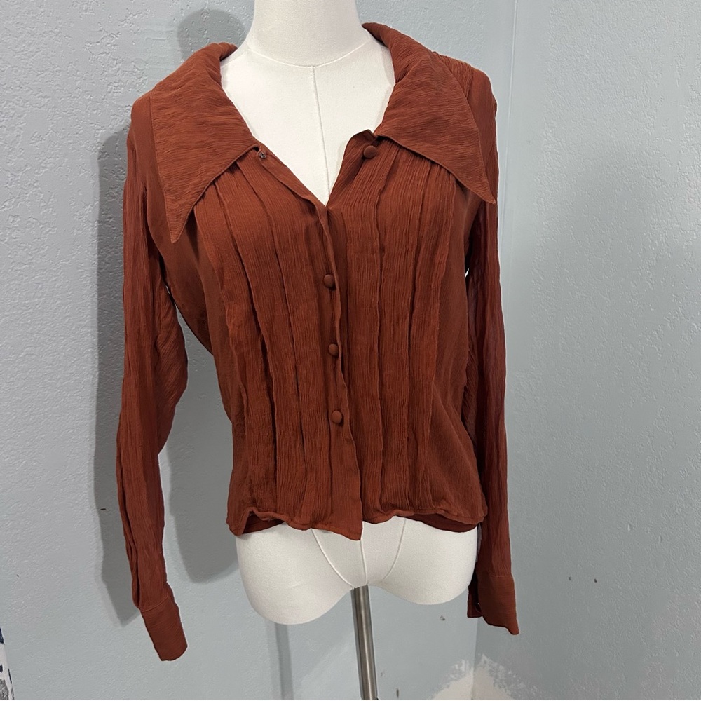 Ellen Tracy Rust Button-Up Top – Perfect for Fall! 🍂